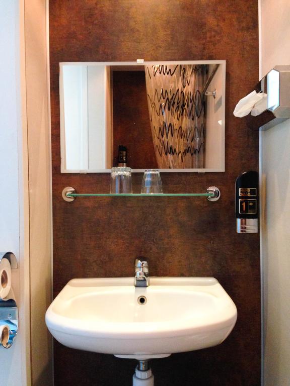 Hotel La Colombe Maastricht Bilik gambar